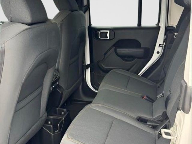 New 2026 Jeep Gladiator Sport AWD/4WD image 23