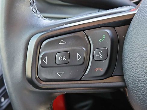 Used 2022 Jeep Wrangler Willys image 21