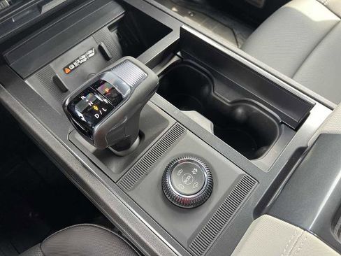 New 2026 GMC Hummer EV 4x4 Crew Cab image 8