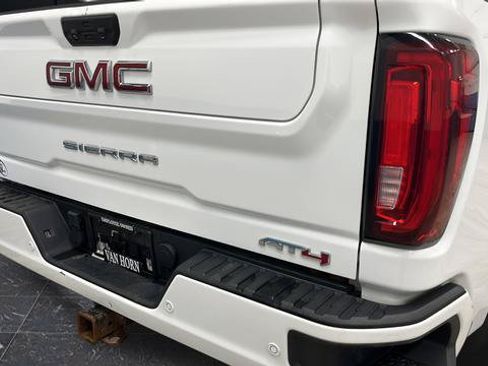 Used 2020 GMC Sierra 2500 AT4 w/ AT4 Premium Package AWD/4WD image 44