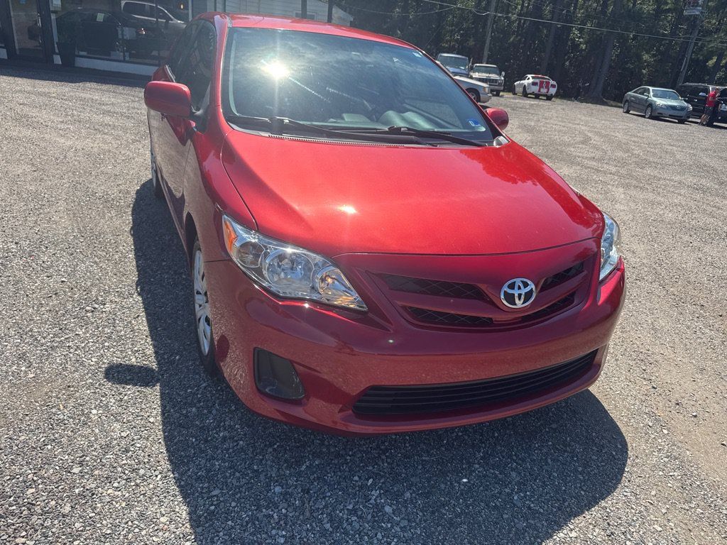 Used 2012 Toyota Corolla LE FWD image 15