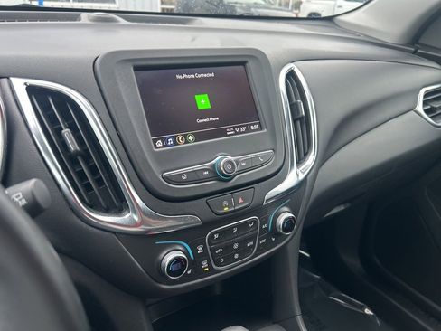Used 2024 Chevrolet Equinox LT image 13
