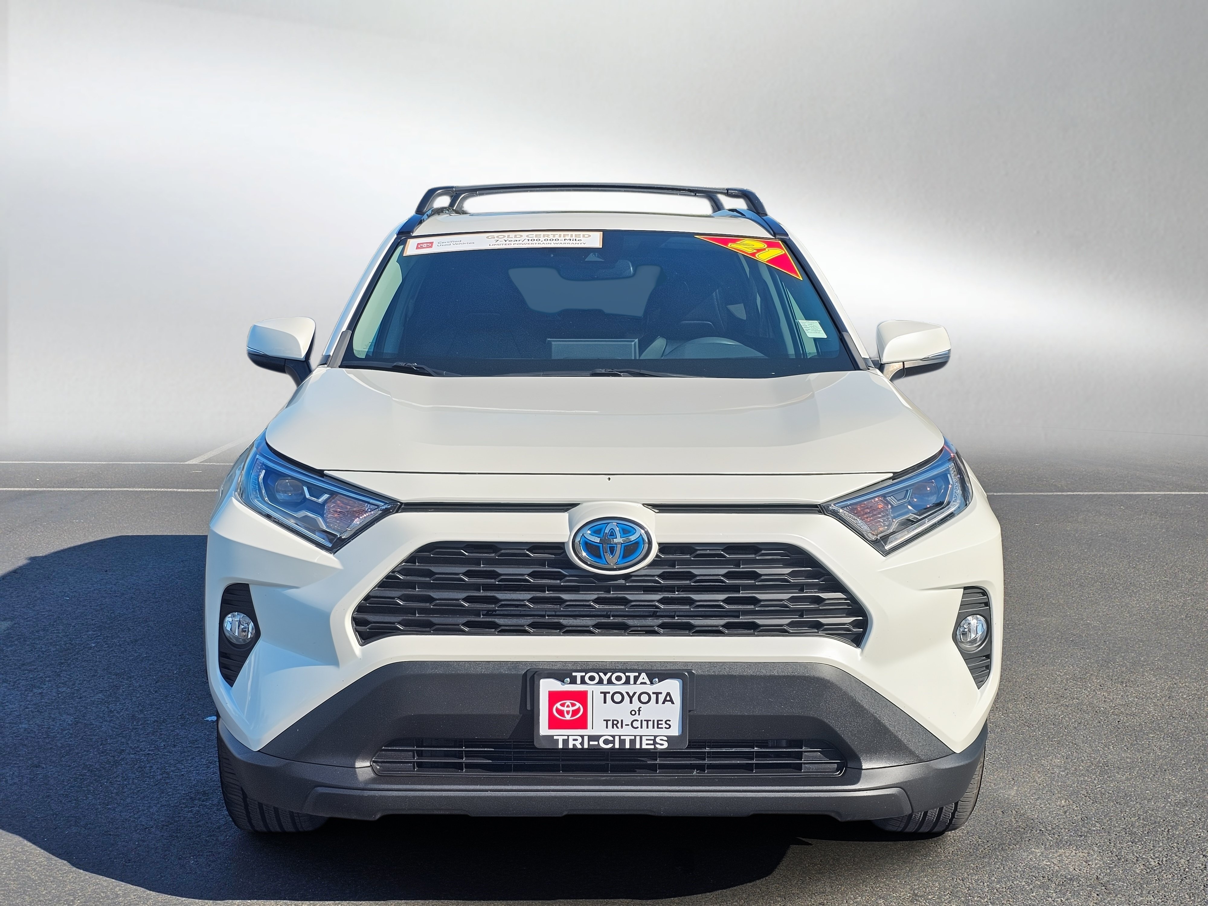 Certified 2021 Toyota RAV4 XLE Premium AWD/4WD image 8