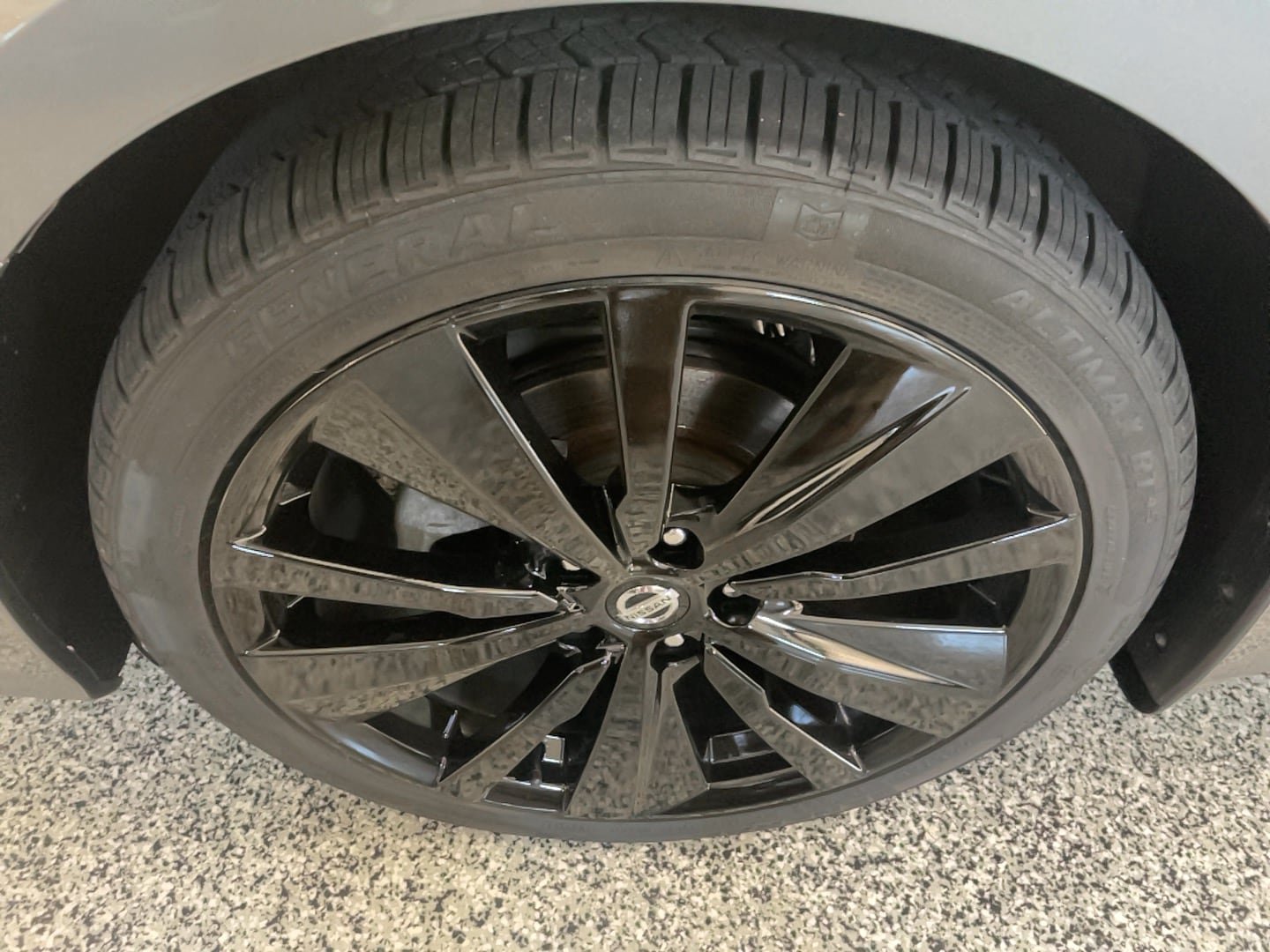 Used 2020 Nissan Altima 2.5 SR AWD/4WD image 5