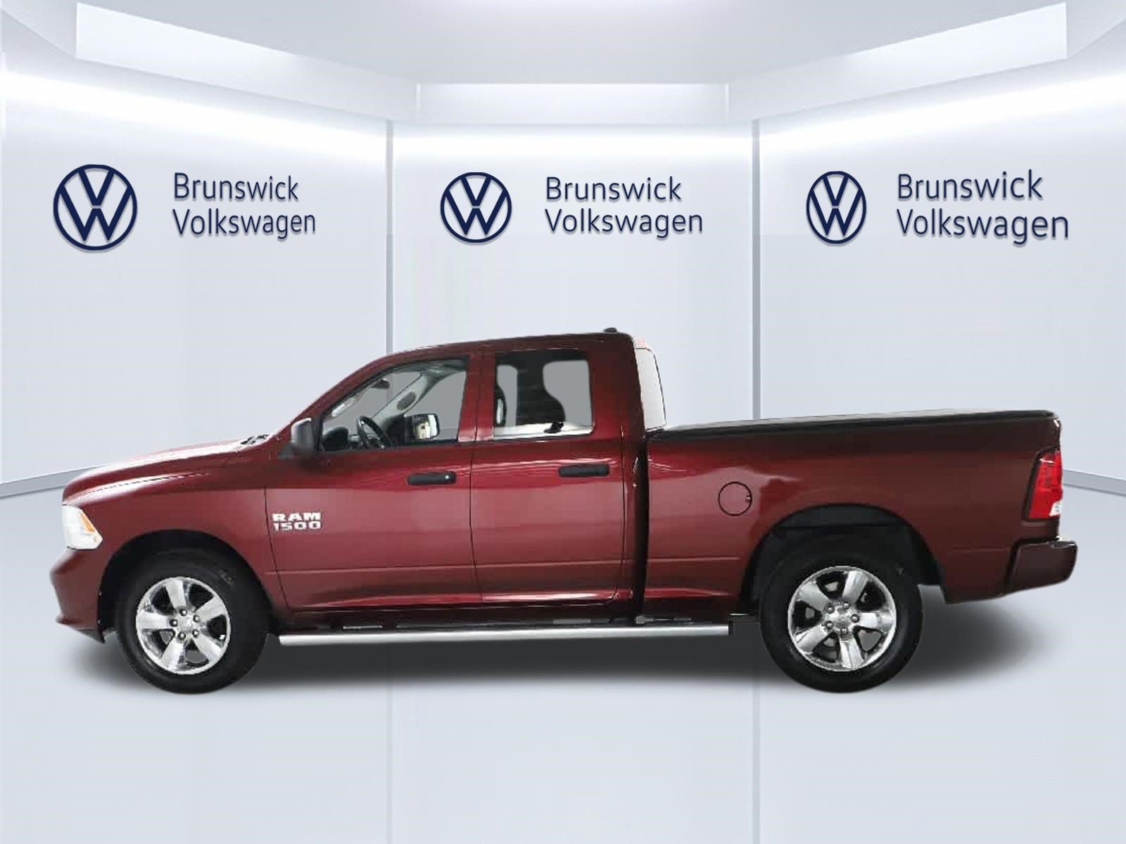 Used 2018 RAM 1500 Express w/ Express Value Package AWD/4WD image 35