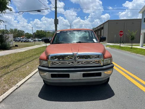 Used 1995 Dodge Ram 1500 Truck 2WD Regular Cab image 1