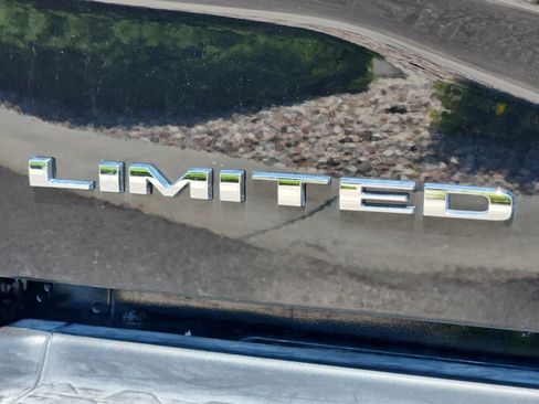 New 2025 RAM 2500 Limited image 25