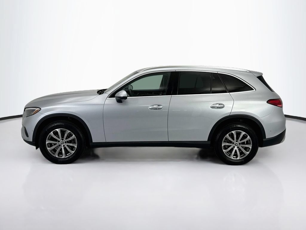 Used 2026 Mercedes-Benz GLC 300 image 8
