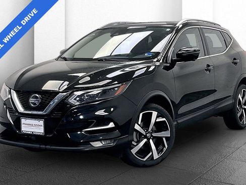 Certified 2022 Nissan Rogue Sport SL w/ Premium Package image 11