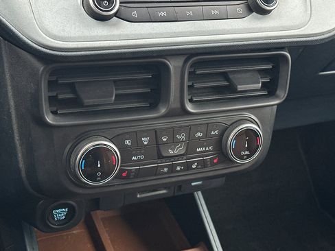 Used 2023 Ford Maverick Lariat w/ Lariat Luxury Package image 20