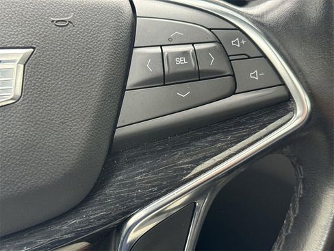 Used 2023 Cadillac XT5 Premium Luxury image 40