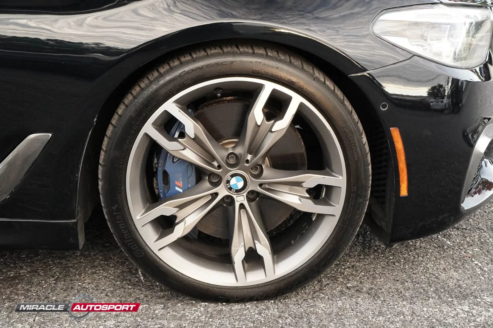 Used 2018 BMW M550i xDrive AWD/4WD image 10
