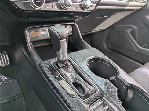 Used 2025 Honda Civic Sport image 11