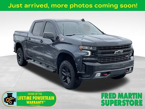 Used 2021 Chevrolet Silverado 1500 LT Trail Boss w/ LPO, Dark Essentials Package image 1