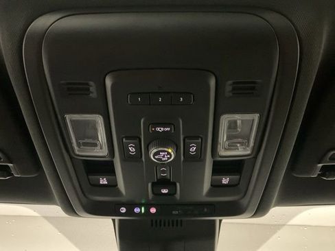 Certified 2023 Chevrolet Suburban High Country w/ LPO, Illumination Package image 21