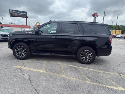 Used 2024 Chevrolet Tahoe Z71 w/ Luxury Package AWD/4WD image 11