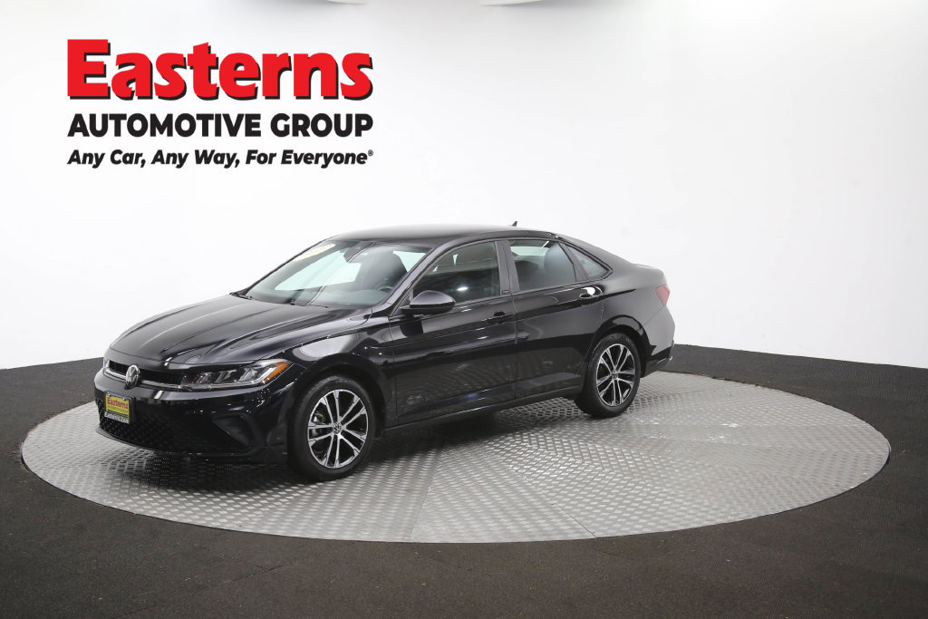 Used 2025 Volkswagen Jetta Sport FWD image 58