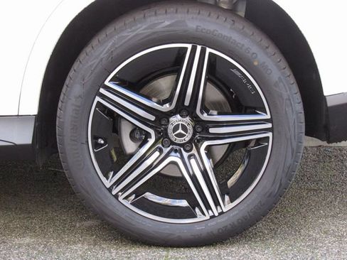 New 2026 Mercedes-Benz GLC 300 4MATIC image 36