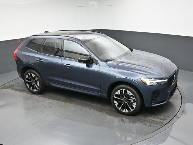 New 2027 Volvo XC60 B5 Plus AWD/4WD image 45