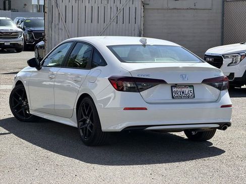 Used 2025 Honda Civic Sport image 6