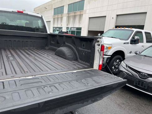 Used 2017 Ford F350 XL w/ Power Equipment Group AWD/4WD image 27