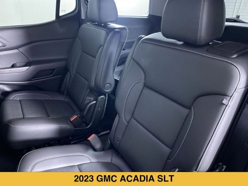 Certified 2023 GMC Acadia SLT w/ Elevation Edition FWD image 13