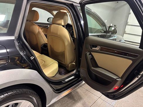 Used 2014 Audi A4 Premium w/ Lighting Package image 14