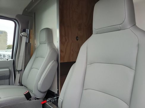 New 2026 Ford E-350 and Econoline 350 Super Duty w/ Power Equipment Group image 23