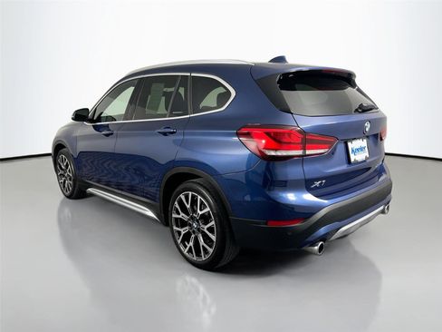 Certified 2022 BMW X1 xDrive28i w/ Convenience Package image 4