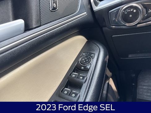 Used 2023 Ford Edge SEL AWD/4WD image 25