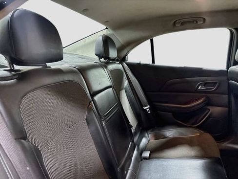 Used 2013 Chevrolet Malibu LT FWD image 18