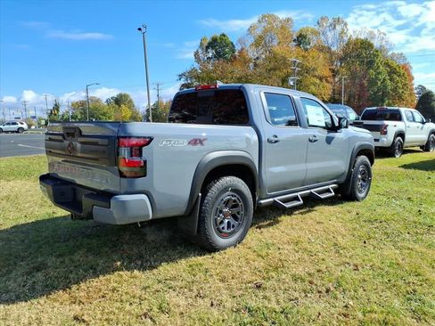 New 2026 Nissan Frontier PRO-4X w/ Pro-4x Convenience Package image 3