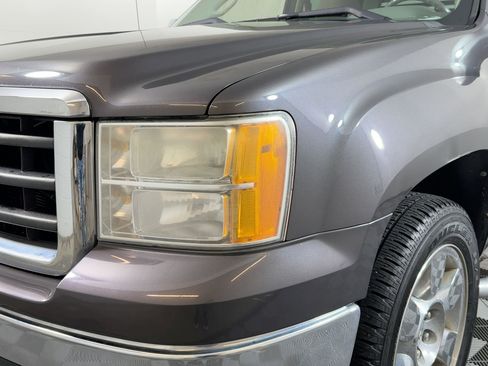 Used 2010 GMC Sierra 1500 SLE w/ Texas Edition image 10