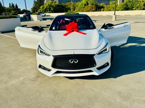 Used 2021 INFINITI Q60 Red Sport 400 image 34
