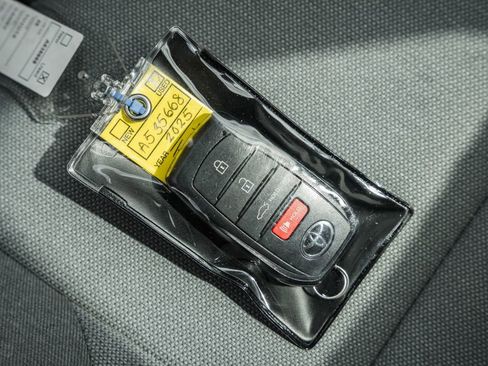 Certified 2025 Toyota Camry LE AWD/4WD image 40