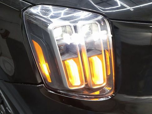 Used 2024 Kia Telluride EX AWD/4WD image 27