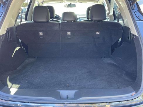 Used 2018 Nissan Murano SL w/ Midnight Edition Package image 6