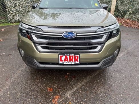 Used 2025 Subaru Forester Limited w/ Popular Package #1 image 18