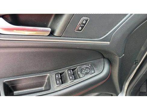 Used 2022 Ford Edge ST-Line AWD/4WD image 19