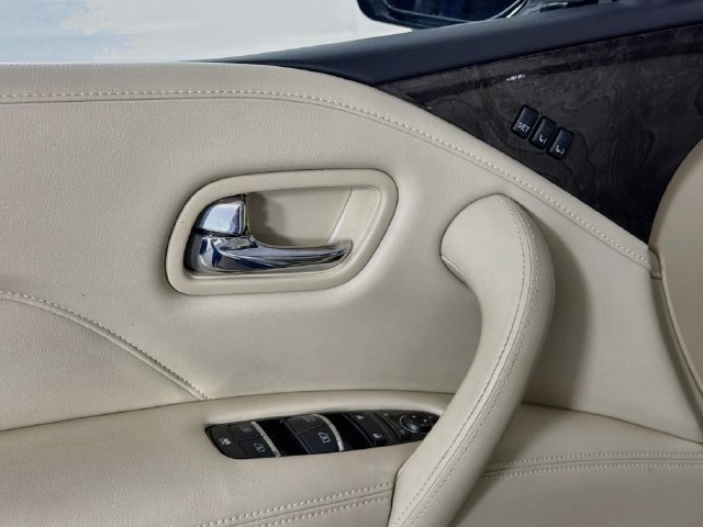 Used 2021 INFINITI QX80 Luxe w/ All-Season Package RWD image 21