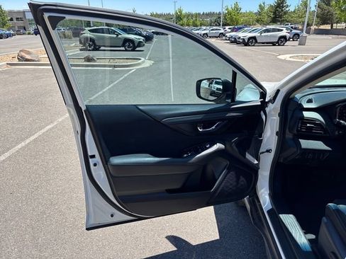 Used 2020 Subaru Outback Premium AWD/4WD image 11