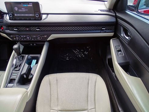 Used 2024 Honda Accord EX image 42