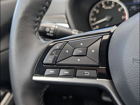 Used 2025 Nissan Altima 2.5 SL image 24