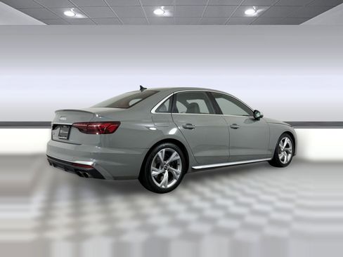 Used 2021 Audi S4 Premium Plus w/ Premium Plus Package image 9