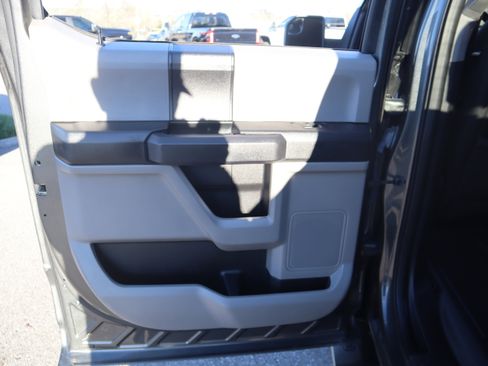 Used 2018 Ford F150 XL w/ Equipment Group 101A Mid image 26