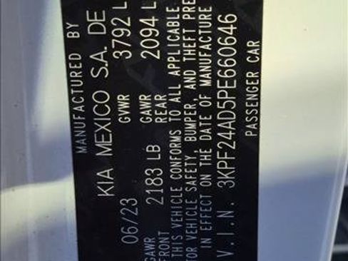 Used 2023 Kia Forte LXS w/ LXS Technology Package FWD image 16