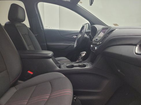 Used 2022 Chevrolet Equinox RS image 21