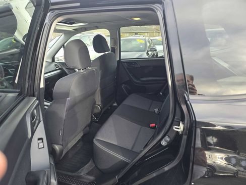 Used 2016 Subaru Forester 2.5i Premium w/ All-Weather Package image 29