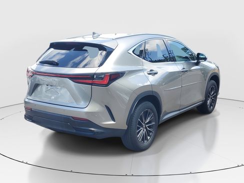 Certified 2025 Lexus NX 250 FWD w/ Towing Package (2000 Lbs) image 7