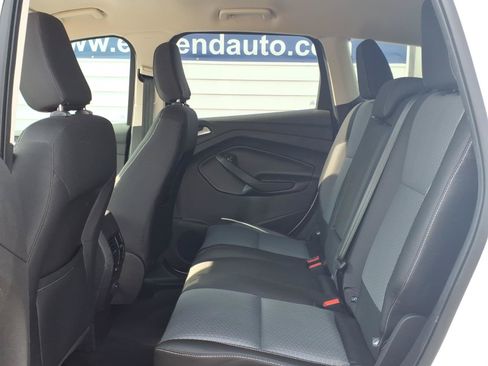 Used 2018 Ford Escape SE w/ Ford Safe & Smart Package AWD/4WD image 12
